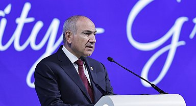 Ermenistan Başbakanı Paşinyan: "Azerbaycan-Ermenistan-Türkiye arasında boru ve elektrik hatları kurulacak"