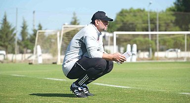 Erol Bulut, Antalyaspor ile ilk antrenmanına çıktı