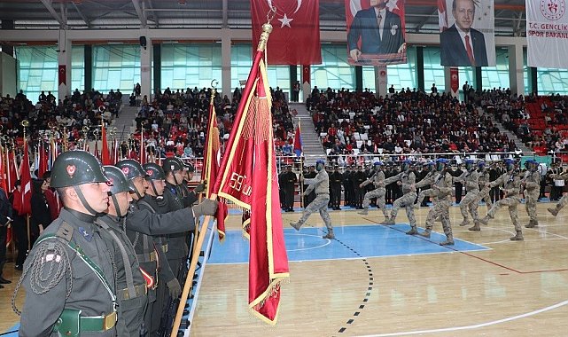Erzincan'da Cumhuriyet'in 102. yılı coşkuyla kutlandı