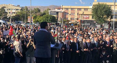 Erzincan'da, İsrail'in saldırdığı Küresel Sumud Filosu'na destek