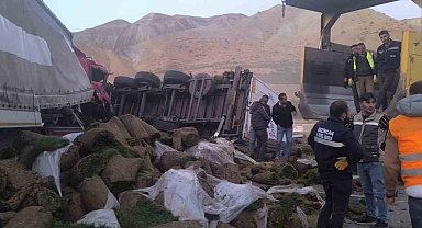 Erzincan'da tır kazası: 2 yaralı