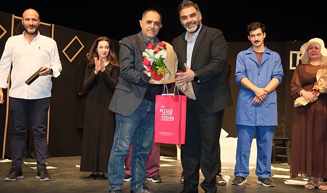 Erzurum Şehir Tiyatrosu, Adana'da Erzurum kültürünü sahneye taşıdı