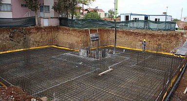 Eşme'de sağlık tesisleri ve meslek yüksekokulu binası temeli atıldı