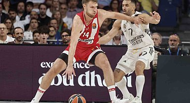 Euroleague'de 3. haftanın MVP'si Sasha Vezenkov oldu