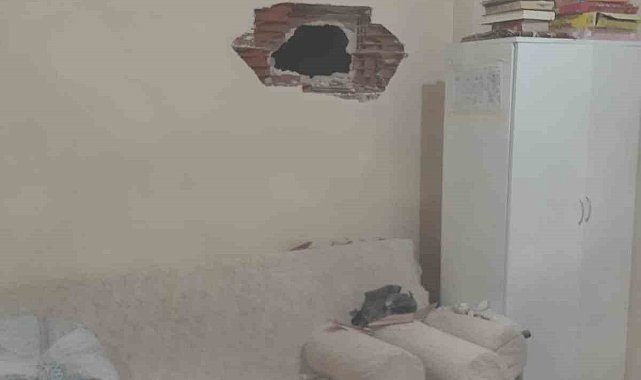 Evde piknik tüpü patladı: 1 kişi yaralı