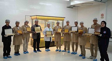 Fabrika gibi okulda çikolata üretiminden yılda 3 milyon TL'lik ciro