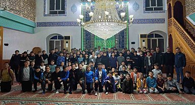 Fatih Camii'nde gençlik buluşması düzenlendi