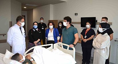 Fedakâr babadan oğluna en anlamlı hediye: 9 yaşındaki oğluna böbreğini verdi.