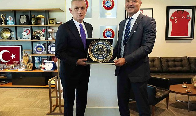 Fenerbahçe Başkanı Sadettin Saran, TFF Başkanı Hacıosmanoğlu'nu ziyaret etti