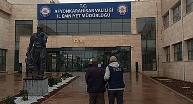 FETÖ'den aranan şahsı polis yakaladı