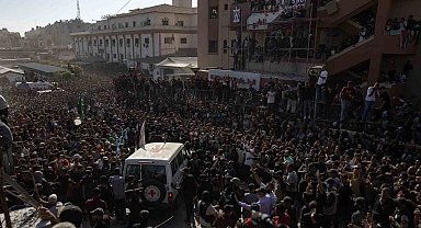 Filistin Sağlık Bakanlığı: "15 sivilin cenazesi teslim alındı"