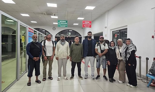 Fırtına Gazze yolcularını Marmaris'e getirdi
