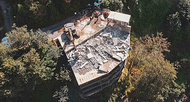 Fırtına Vadisi'nde kaçak ve riskli yapılar tek tek kaldırılıyor