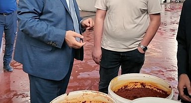 Gaziantep'te gıda fabrikası denetimlerinde şoke eden görüntüler: Belediye başkanı çileden çıktı