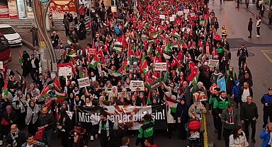 Gebze'de binlerce vicdan Gazze için yürüdü