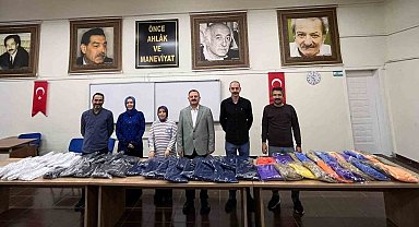 Gediz Halk Eğitim'de üretilen kışlıklar ihtiyaç sahiplerine ulaştırılacak