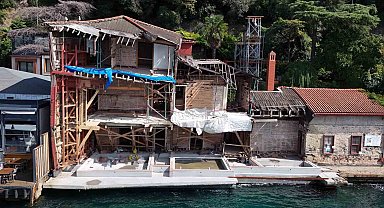 Geminin çarparak yıktığı 346 yıllık yalının zemini 7 yılda onarıldı