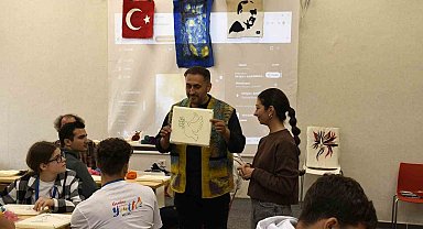Gençlik Toplantısı Keçe Atölyesi'yle renkli anlara sahne oldu