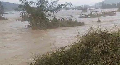 Göçkeada'da sel; tarım arazileri sular altında kaldı
