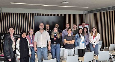 Gözükara Vakfı genç bilim insanlarını Londra'ya taşıdı