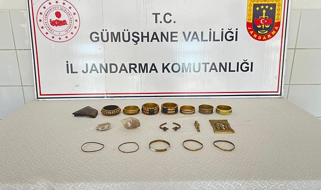 Gümüşhane'de tarihi eser operasyonunda çok sayıda obje ele geçirildi