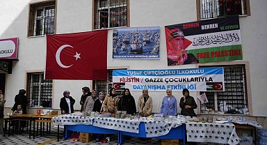 Gümüşhaneli miniklerden Sumud Filosu'na destek