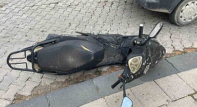 Hafif ticari araçla motosiklet çarpıştı: 1 yaralı