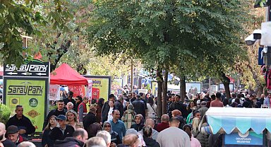Havanın sıcak oluşunu fırsat bilenler kendini dışarıya attı