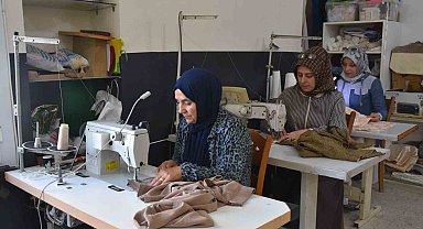 Hayallerinin peşinden koşan kadınlar el sanatları kooperatifi kurdu