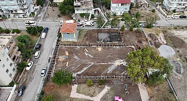 HBB, Modernevler Mahallesi'ne halı saha inşa ediyor