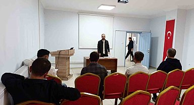 Hükümlülere "Sosyal Uyum Süreci Danışmanlığı" hakkında bilgilendirme yapıldı