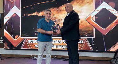 İHA muhabiri Özkan Olcay, birincilik ödülünü aldı