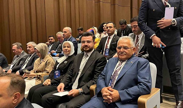 İl Başkanı Okandan, Genişletilmiş İl Başkanları Toplantısı'na katıldı