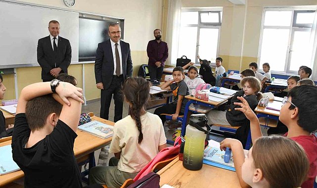 İl Milli Eğitim Müdürü Aydın'dan Sabiha Gökçen Meslek Lisesi'ne ziyaret