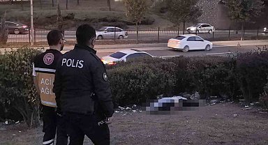 İnegöl'de köprülü kavşakta erkek cesedi bulundu