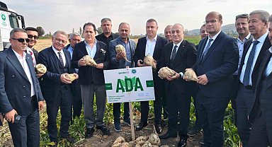 İnönü'de 'Şeker Pancarı Tarla Günü' gerçekleştirildi