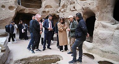 Işın Karaca, Niğdelilere unutulmaz bir gece yaşattı