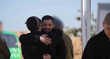 İsrail ile Hamas arasında esir takası başladı: Hamas, ilk 7 esiri serbest bıraktı