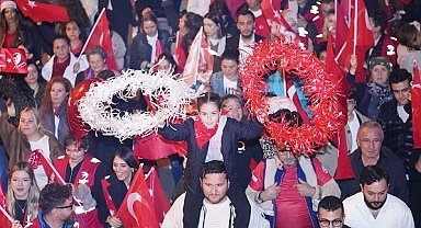 İstanbul Beylikdüzü'nde Cumhuriyet coşkusu