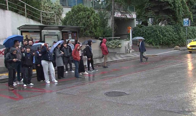 İstanbul güne yağmurla başladı