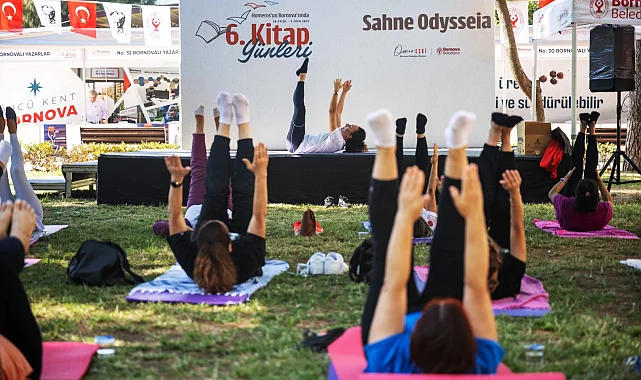 İzmir Bornova'da kitapların ışığında renkli şölen