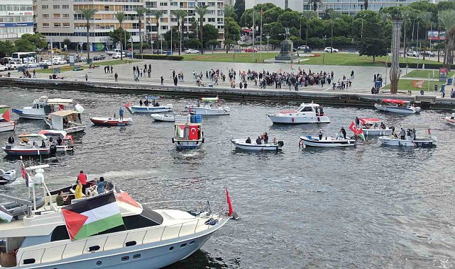 İzmir'de 'Kararlıyız, Sumud'un Yanındayız' etkinliği düzenlendi