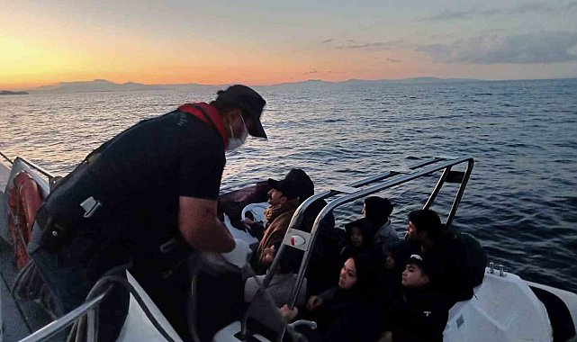 İzmir'de 72 düzensiz göçmen yakalandı, 31 göçmen kurtarıldı