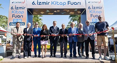 İzmir'de kitap ve edebiyat dolu günler başladı