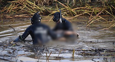 İzmir'de sel felaketi: Kaptanoğlu'nun cansız bedenine ulaşıldı