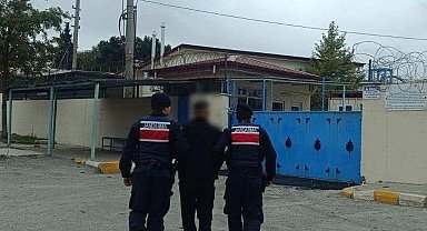 Jandarmadan aranan şahıslara yönelik operasyon