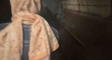 Kadıköy metrosunda intihar girişimi: Vatandaşlar raylarda yürüdü