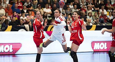 Kadın A Milli Hentbol Takımı, EURO Cup ilk maçında Macaristan'a mağlup oldu