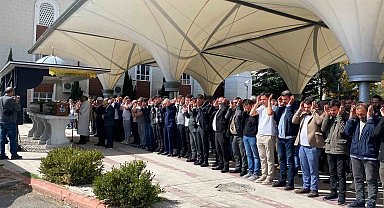 Kahramankazan'daki trafik kazasında hayatını kaybeden kardeşler son yolculuğuna uğurlandı