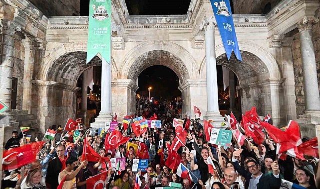 Kaleiçi Old Town Festivali 21 ülkeden 26 şehrin heyetlerini ağırlayacak